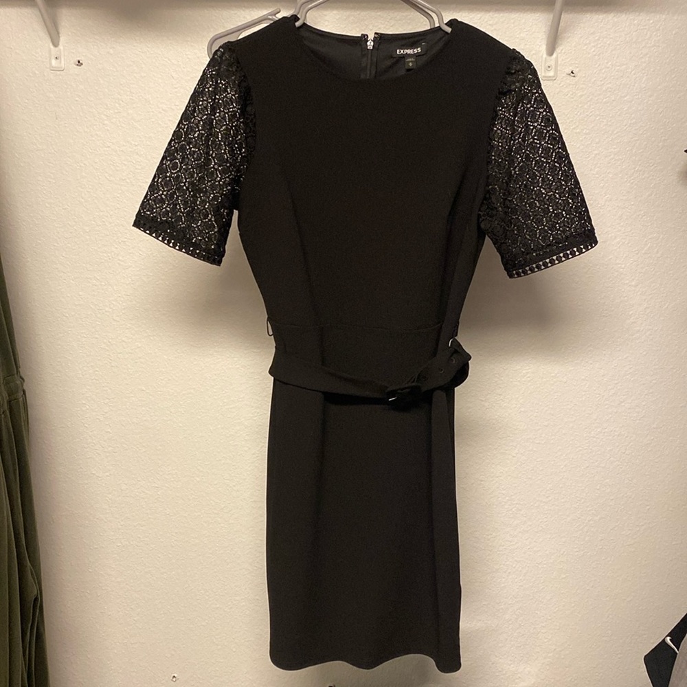 Black lace sleeve Express Dress NWT